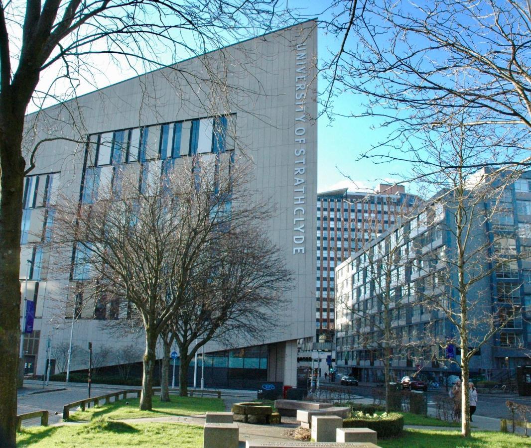 Bright Contemporary Merchant City Flat In Central Location Glasgow Exterior photo